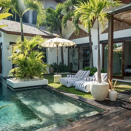 Tropical Oasis In Canggu - Villa Ruby