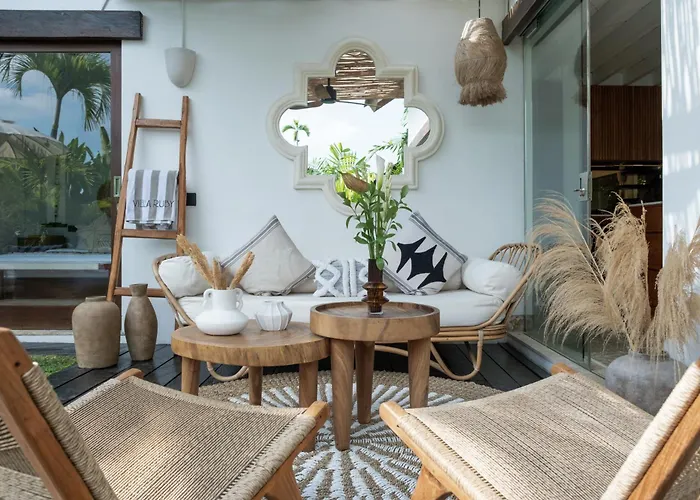 Tropical Oasis In - Ruby * Canggu (Bali)