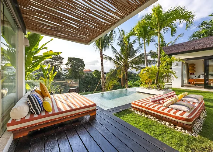 Tropical Oasis In - Ruby * Canggu (Bali)
